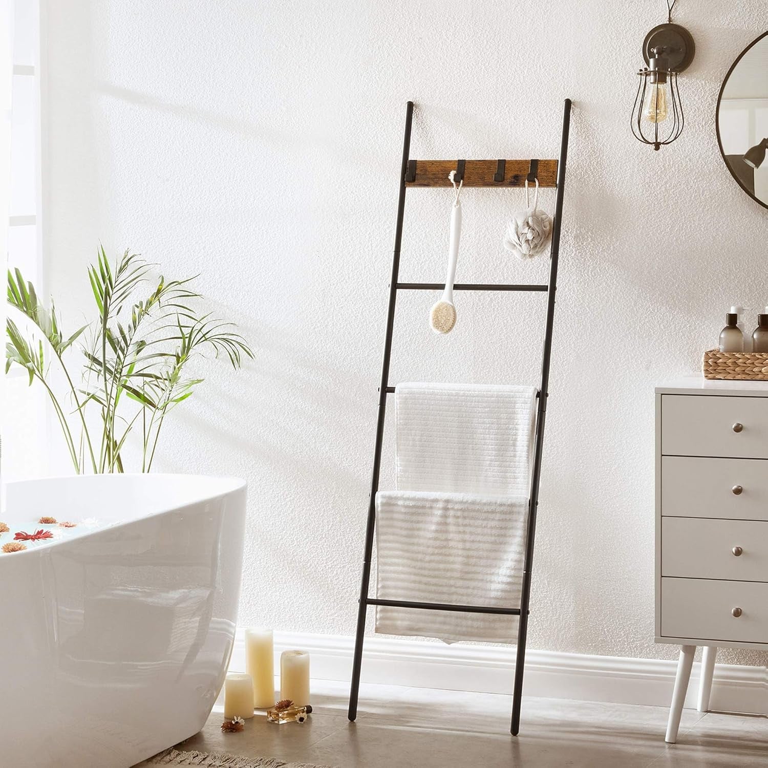 Blanket Ladder, 5-Tier Ladder Shelf, Decorative Ladder with 4 Removable Hooks, Metal Frame, Industrial Style, Rustic Brown and Black ULLS016B01