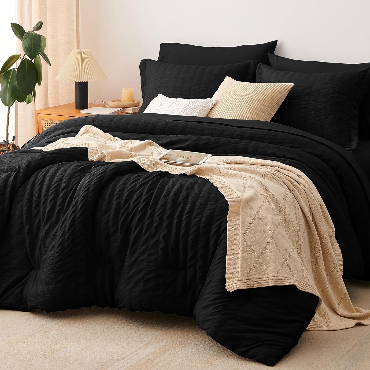 King Size Comforter Set Black Seersucker 7 Pieces Bed in a Bag King Comforter Set with Sheets, Luxury Soft Bedding Sets with down Alternative Comforter, Sheets, Pillowcases & Shams All Seasons