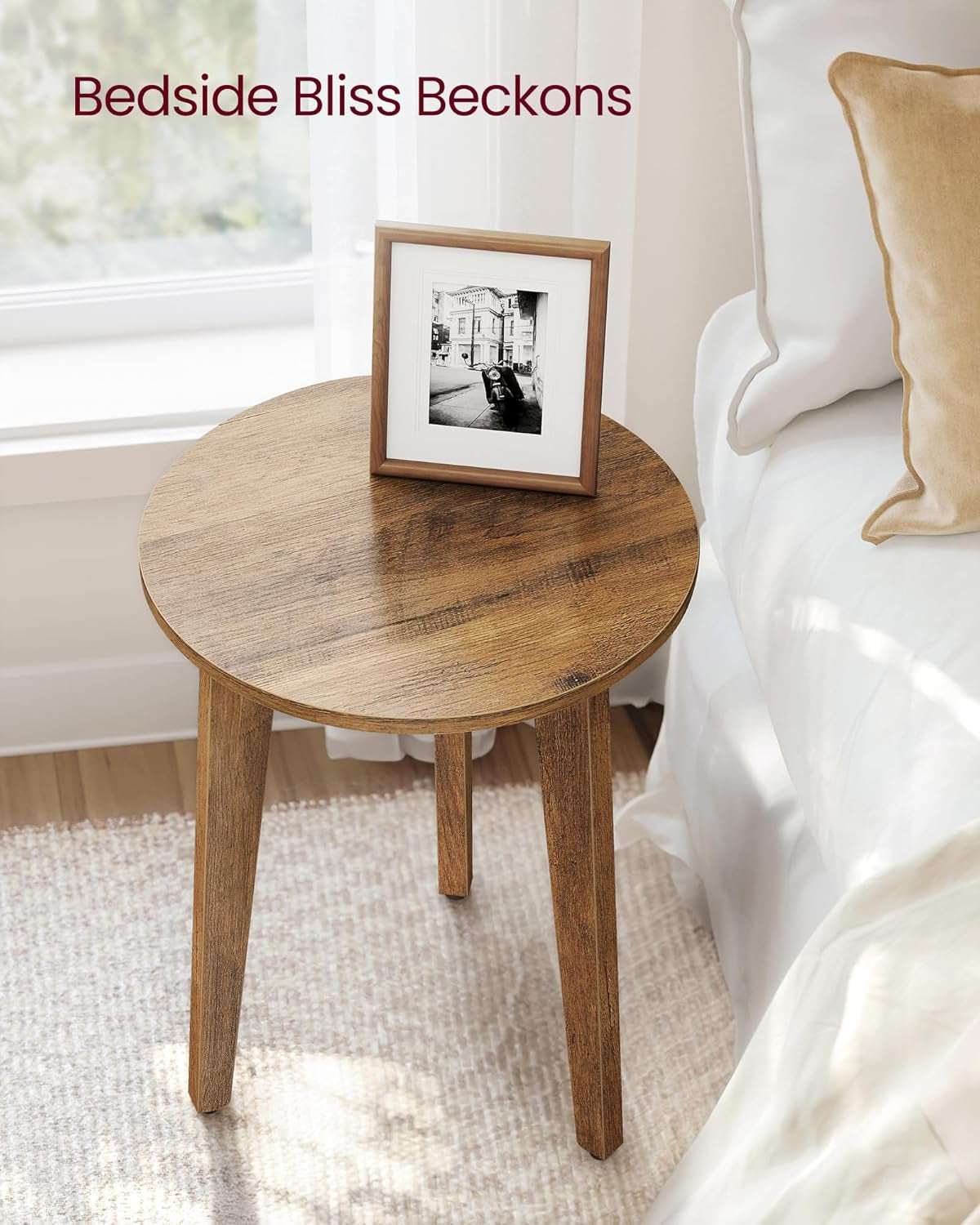 MAEZO Collection - Small Side Table, round End Table, Nightstand with Tapered Legs, Curved Transitions, for Small Spaces, Living Room, Bedroom, Honey Brown ULET237KB01S