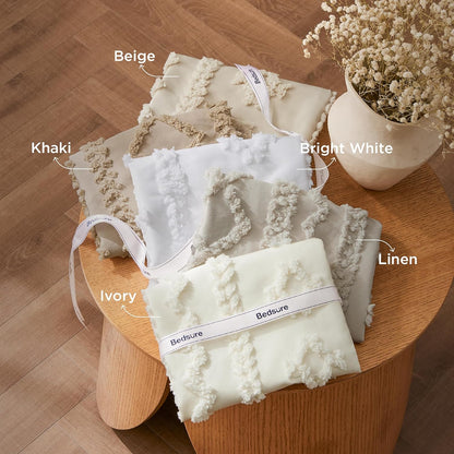 Tufted Boho Comforter Set Queen Size - Beige Boho Bed Set, Gentlesoft™ 3 Pieces Farmhouse Shabby Chic Embroidery Bedding, Gifts for Woman, Soft Jacquard Queen Comforter for All Seasons