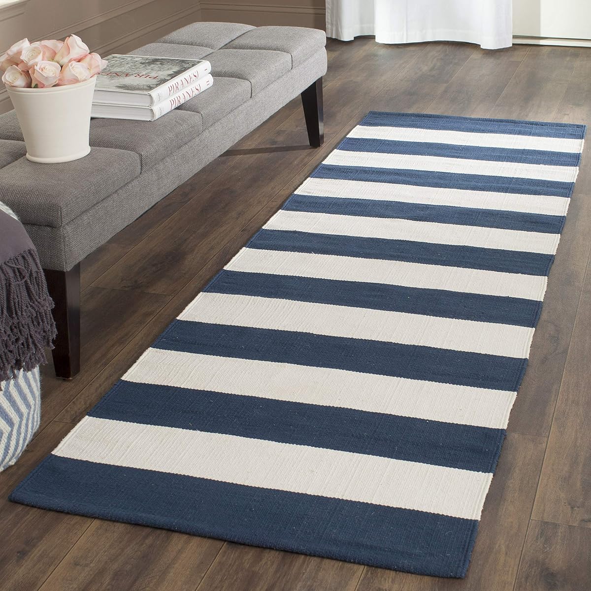 SAFAVIEH Montauk Collection Runner Rug - 2'3" x 11'7", Navy & Ivory, Handmade Flatweave Cotton, Woven Texture, Farmhouse Stripe Pattern, Ideal for Living Room, Bedroom, Dining Space (MTK712H)