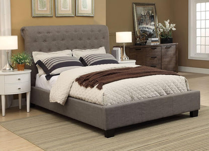Tufted 2-Drawer Footboard Storage Bed, Queen, Royal - Dolphin Linen