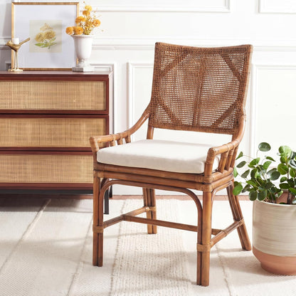 SAFAVIEH Furniture - Donatella Chair - Honey & White - Rattan - Coastal Woven Design - Ideal for Living Room, Sunroom, Bedroom, 15.75" Seat Height (SEA4012D)