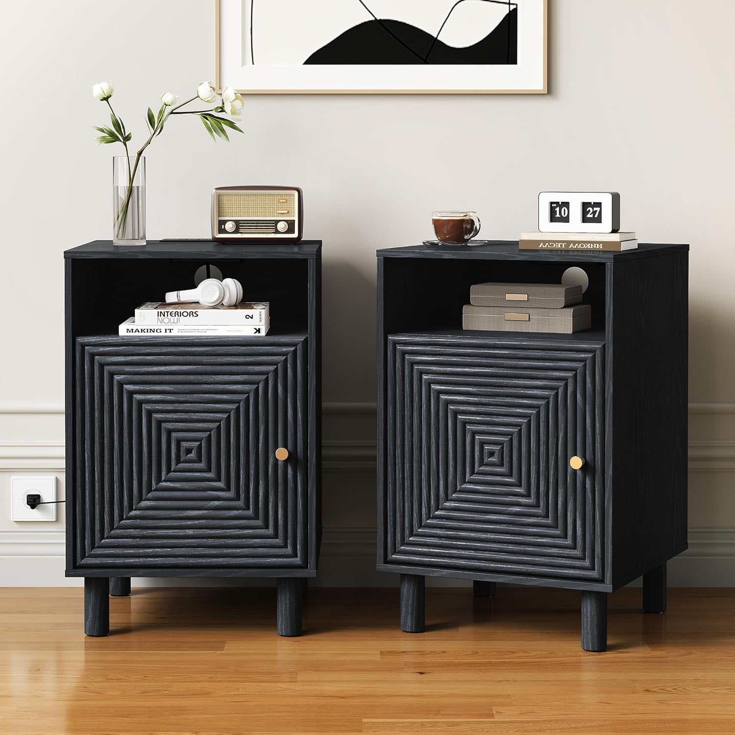 Nightstand Set of 2, Modern Side Table with Charging Station, Accent End Table with Solid Wood Legs, Bedside Table for Bedroom, Entryway, Black