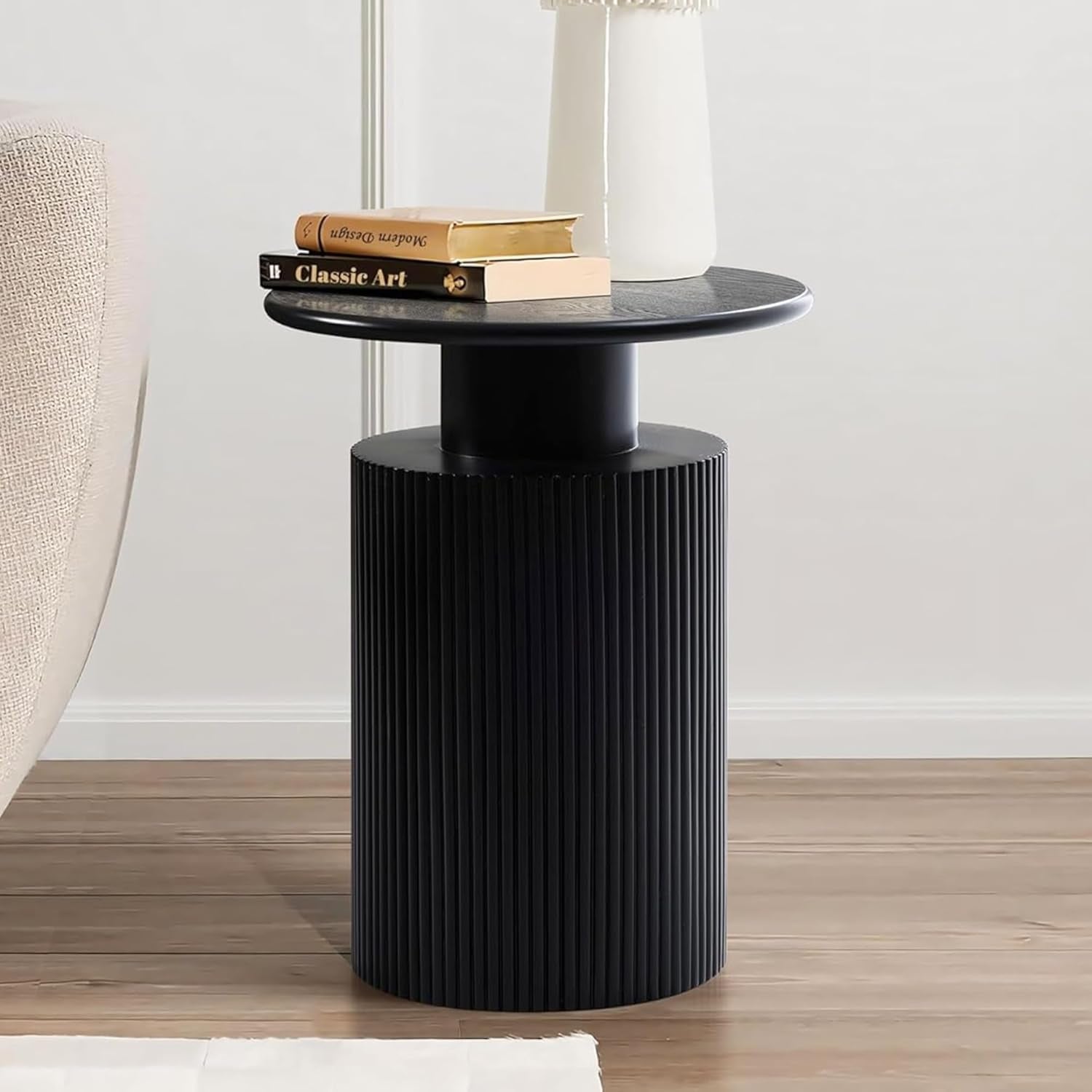 Luxenhome Black Side Table, 22" Fluted round Side Table for Small Spaces, Modern Accent End Table for Living Room Couch, Bedroom, Bedside Table, Nightstand