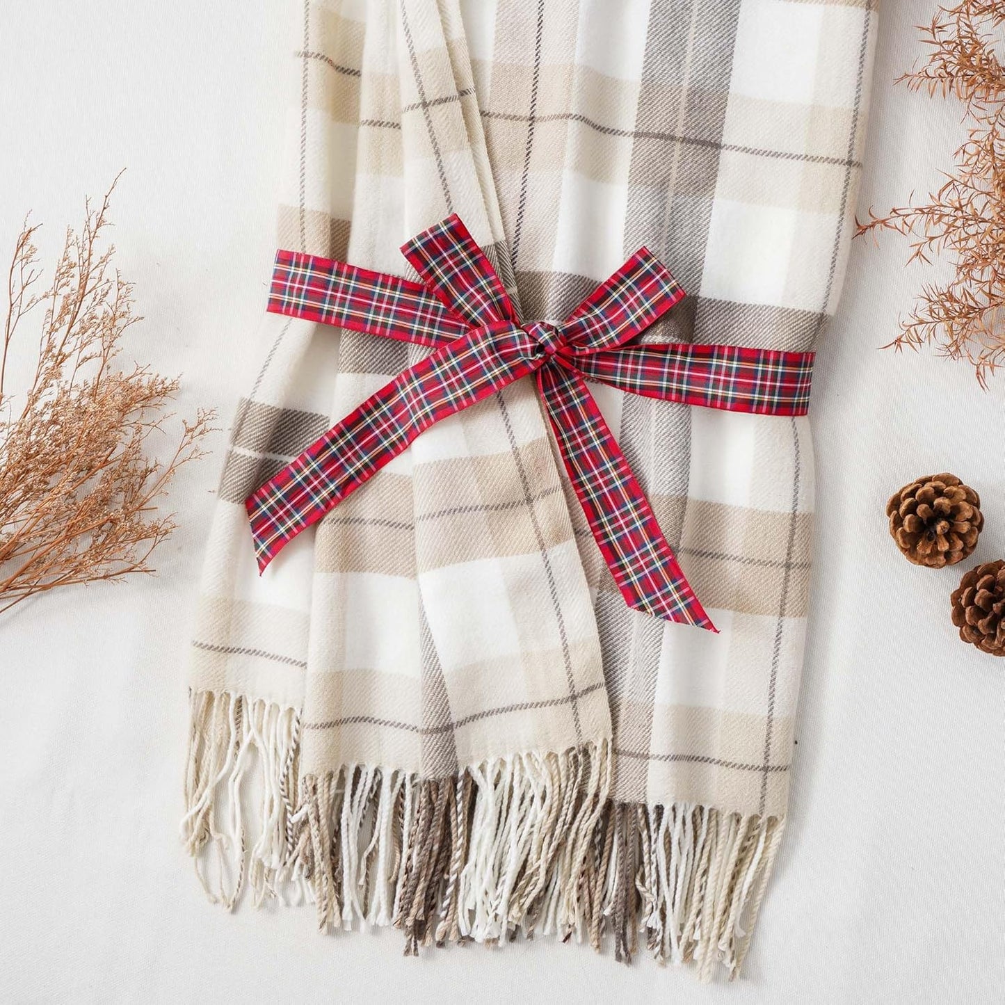 Fall Plaid Throw Blanket for Couch, Farmhouse Checkered Decor Throw, Lightweight Beige Throw Blankets for Bed Sofa Neutral Fall Decor, 50"X60"