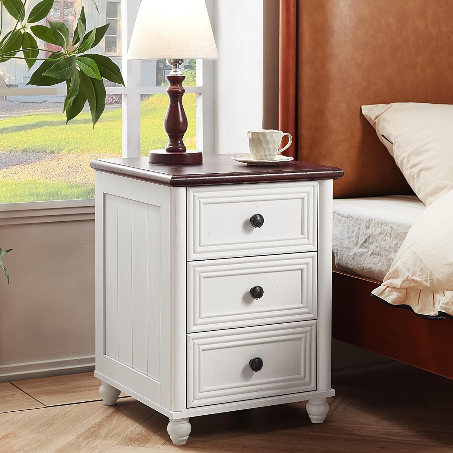 18" Farmhouse Night Stand, White Wood Nightstand with 3 Drawers, Bedside End Table with Storage and Roman Column, Bed Side Tables Cabinet for Bedroom, Living Room, and Closet