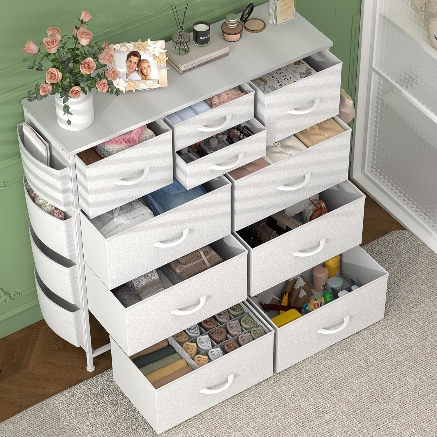 White Dresser for Bedroom with 10 Drawers, Chest of Drawers with Side Pockets and Hooks, PU Storage Dresser, Organizer Unit for Living Room, Hallway, Closet (White)