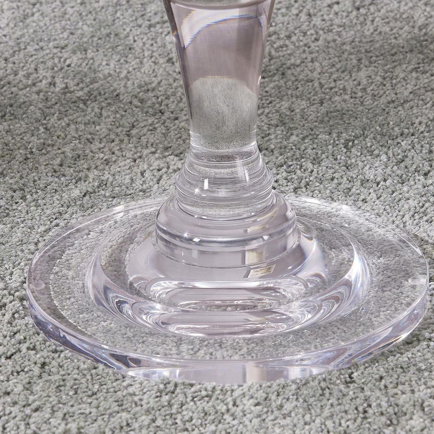 Furniture Acrylic Side Table, Acrylic End Table for Drinking Food,Clear Modern Small Tables for Living Room Bedroom Lobby,13.5''X13.5''X20'' High,9.48Lbs