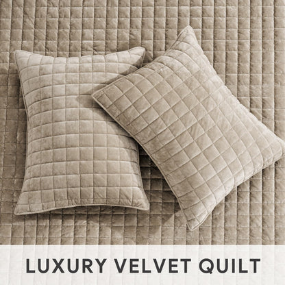 Luxury Velvet Quilt Set King Size Bedding Sets, Ultra Soft Velvet Comforter Set, Lightweight Channel Box Stitch Oversized Bedspread Coverlet for All Season, with 2 Shams, Urban Taupe