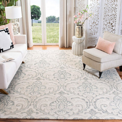 SAFAVIEH Micro-Loop Collection Area Rug - 5' Square, Ivory & Grey, Handmade Wool, Ideal for High Traffic Areas in Living Room, Bedroom (MLP532F)