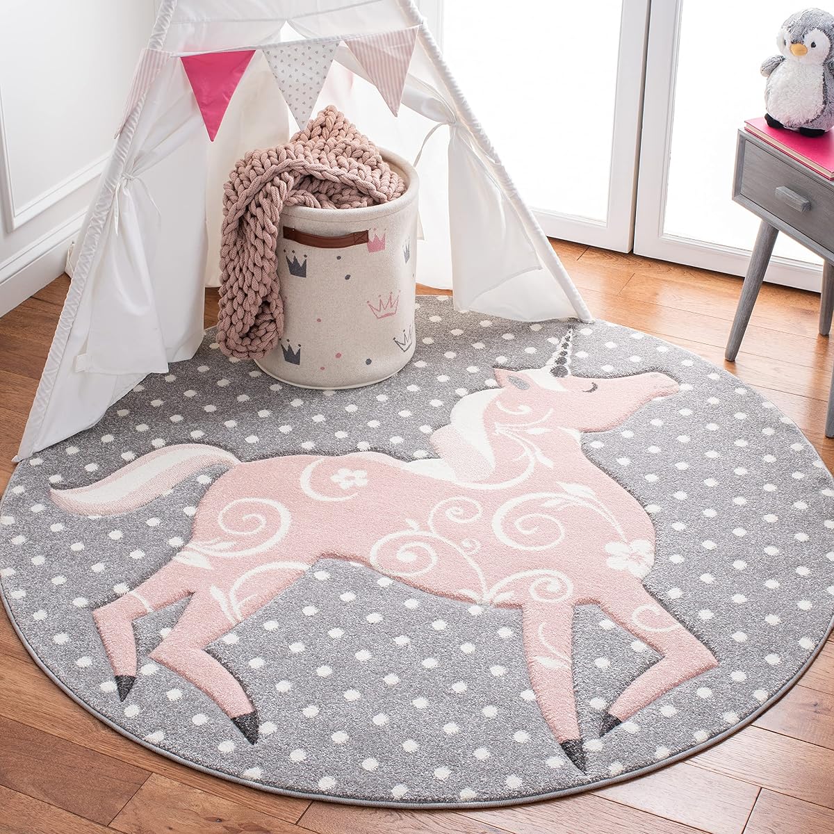SAFAVIEH Carousel Kids Collection Area Rug - 6'7" Round, Grey & Ivory & Pink, Non-Shedding & Easy Care, Ideal for High Traffic Areas for Boys & Girls in Playroom, Nursery, Bedroom (CRK163G)