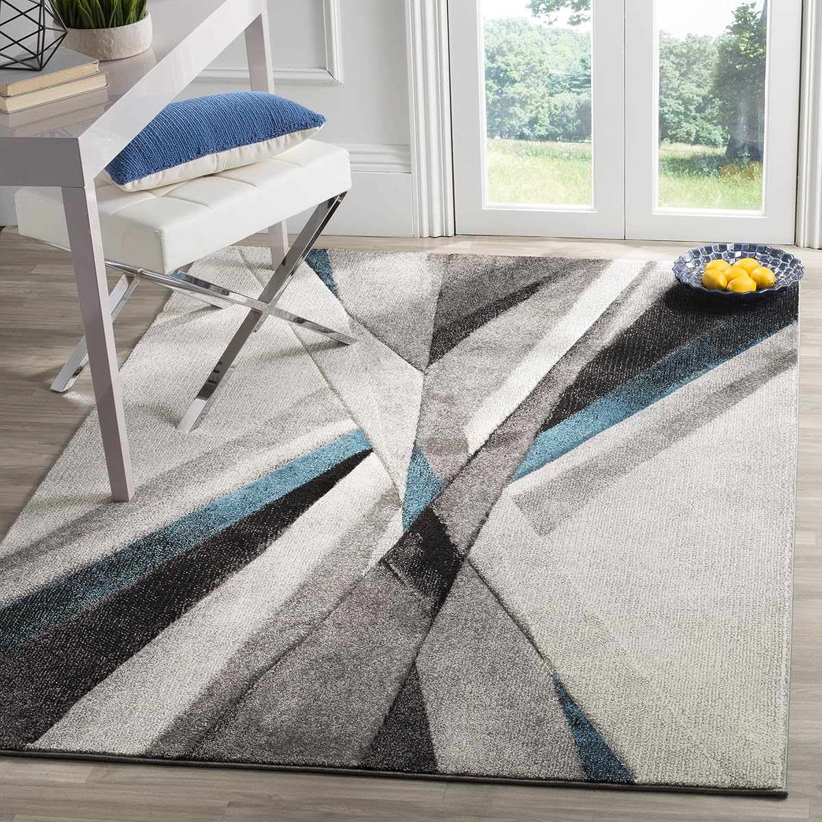 SAFAVIEH Hollywood Collection Accent Rug - 4' x 6', Grey & Teal, Mid-Century Modern Design, Non-Shedding & Easy Care, Ideal for High Traffic Areas in Entryway, Living Room, Bedroom (HLW710D)