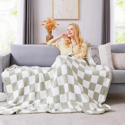 Checkered Throw Blanket, Sage Green Soft Cozy Fluffy Hand Made Throw Blankets for Couch, Sofa, Chair, Bed, Camping, Picnic, Travel Lightweight Bed Blankets for Women Mothers Birthday Gifts