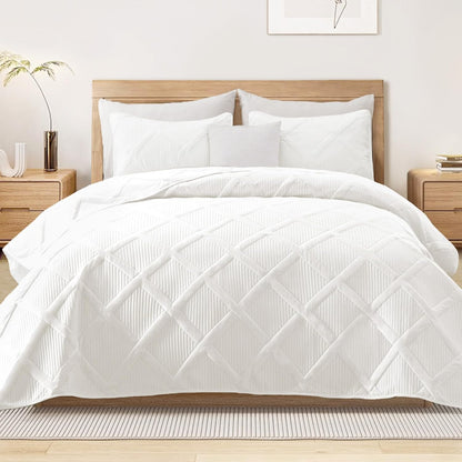 King Quilt Set- White Quilts Bedding Set with 2 Pillow Shams, Modern King Bedspread with Striped Pattern, Soft Lightweight Bedspreads Coverlets for All Seasons