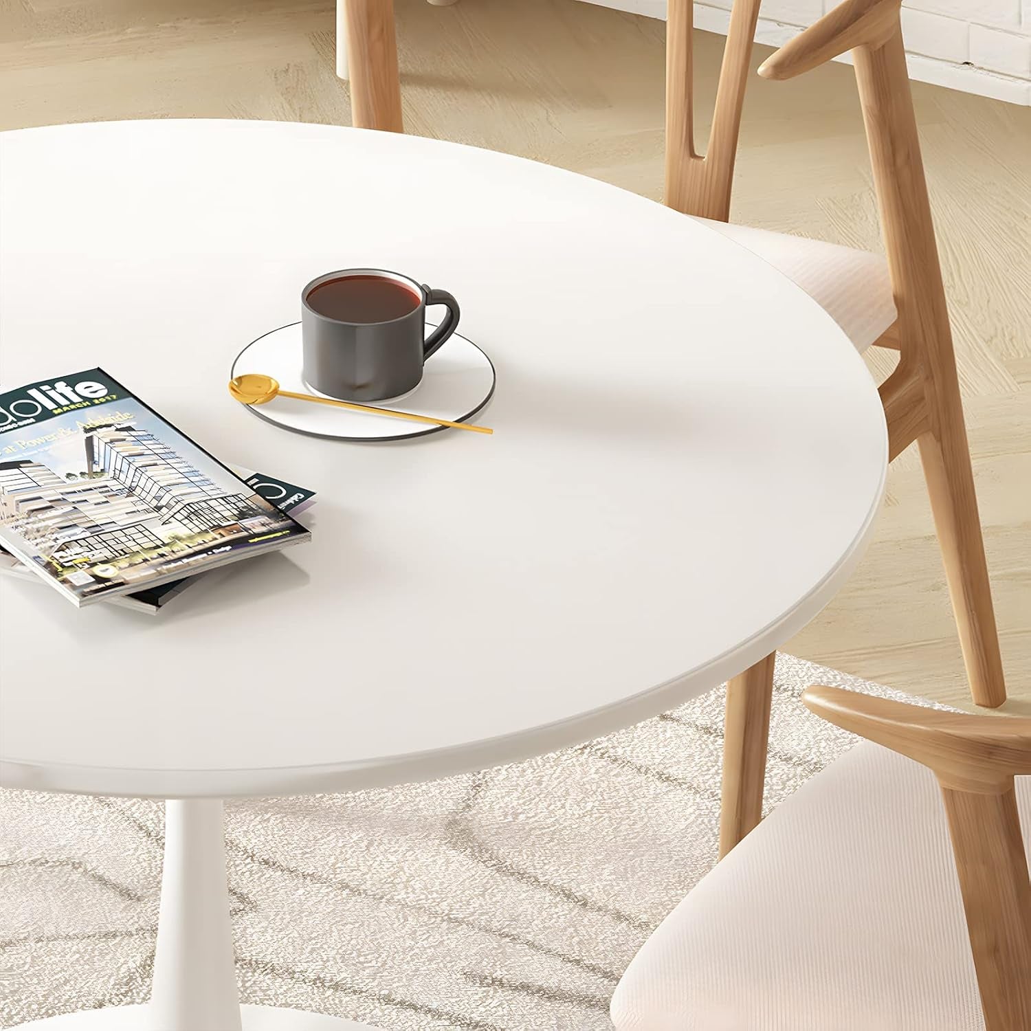 White round Dining Table, 31.5" Tulip Kitchen Dining Table for 2-4 People with MDF Table Top & Pedestal Base, Modern Minimalist Design