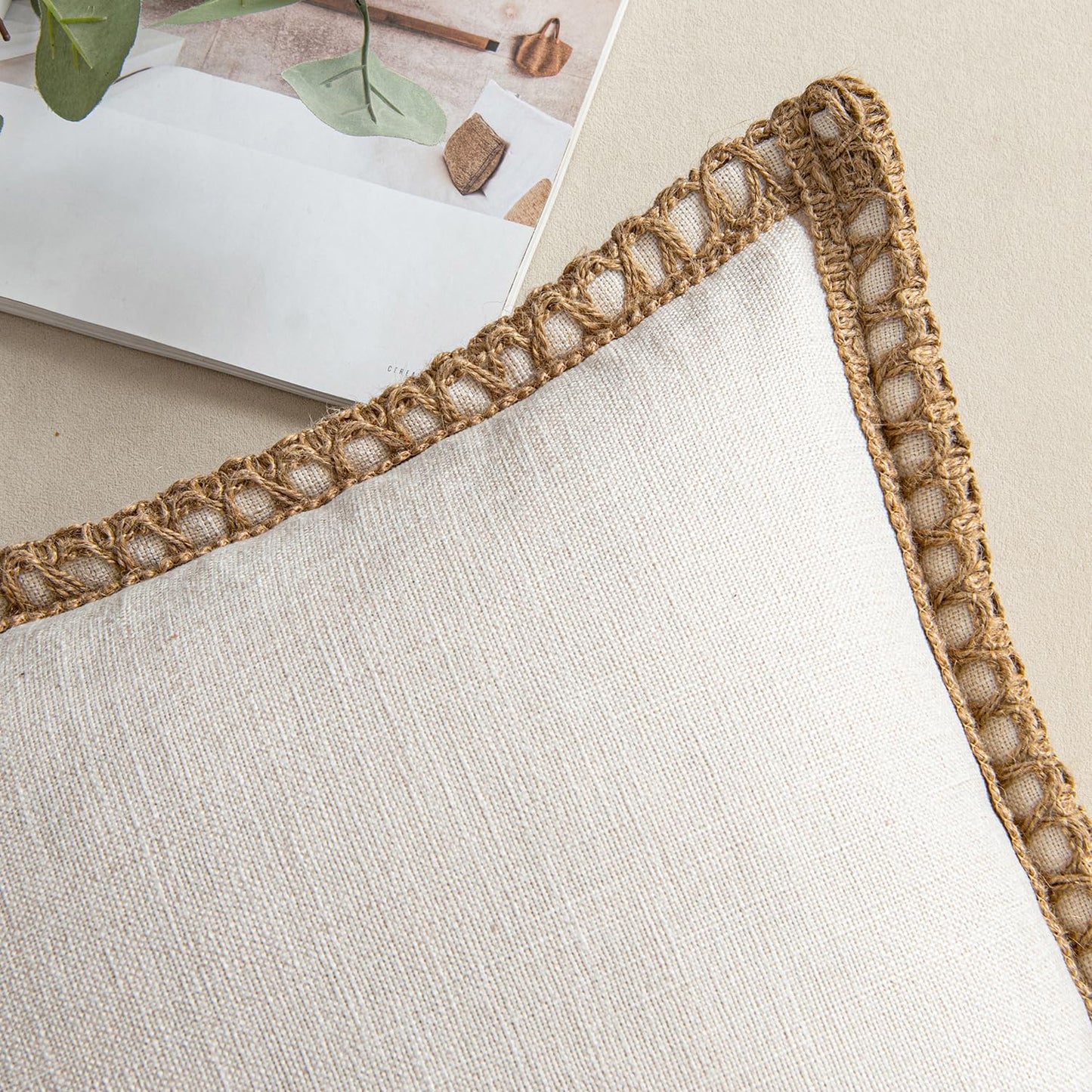 Pack of 2 Decorative Throw Pillow Covers Modern Farmhouse Outdoor Pillow Covers Neutral Linen Burlap Cushions for Couch Bed Living Room Sofa, Natural White 18 X 18 Inches 45 X 45 Cm