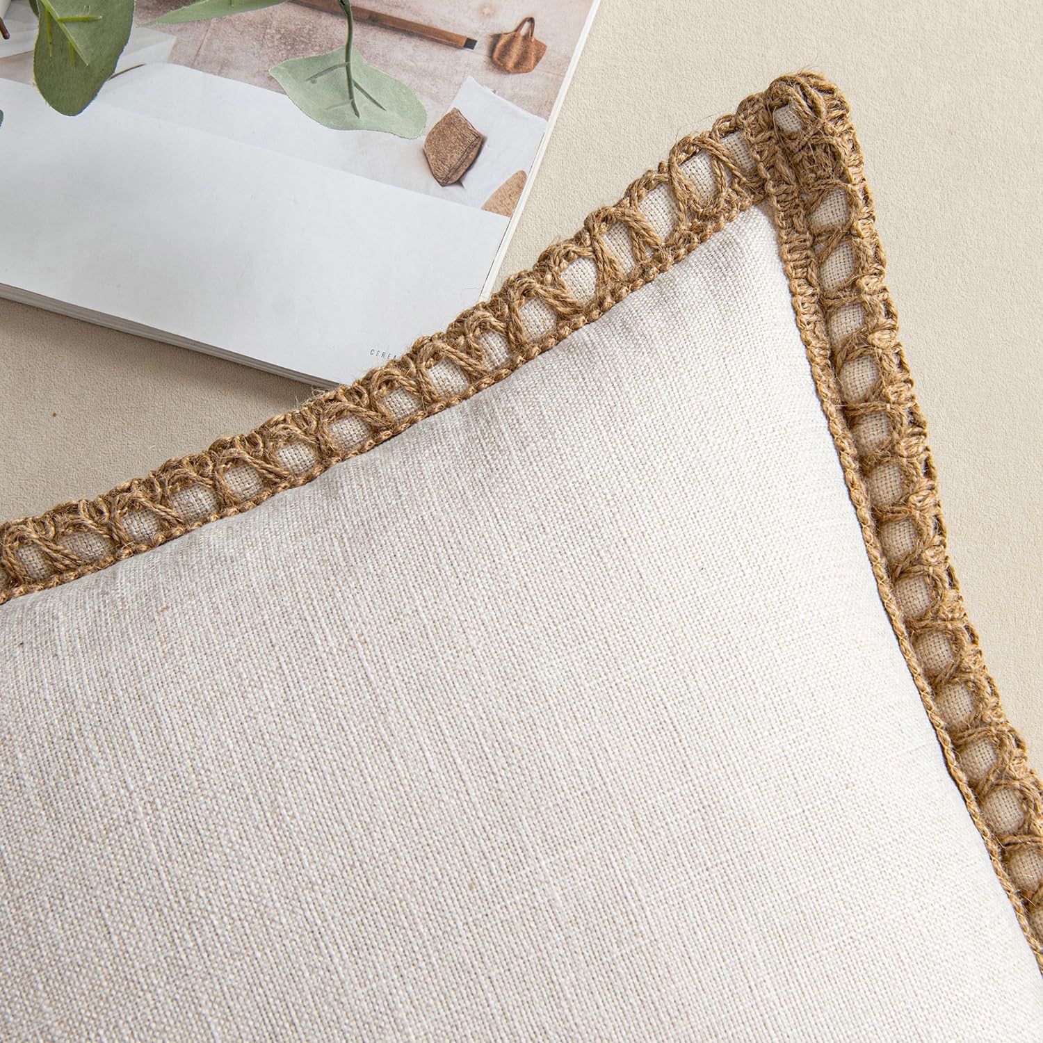 Pack of 2 Decorative Throw Pillow Covers Modern Farmhouse Outdoor Pillow Covers Neutral Linen Burlap Cushions for Couch Bed Living Room Sofa, Natural White 18 X 18 Inches 45 X 45 Cm