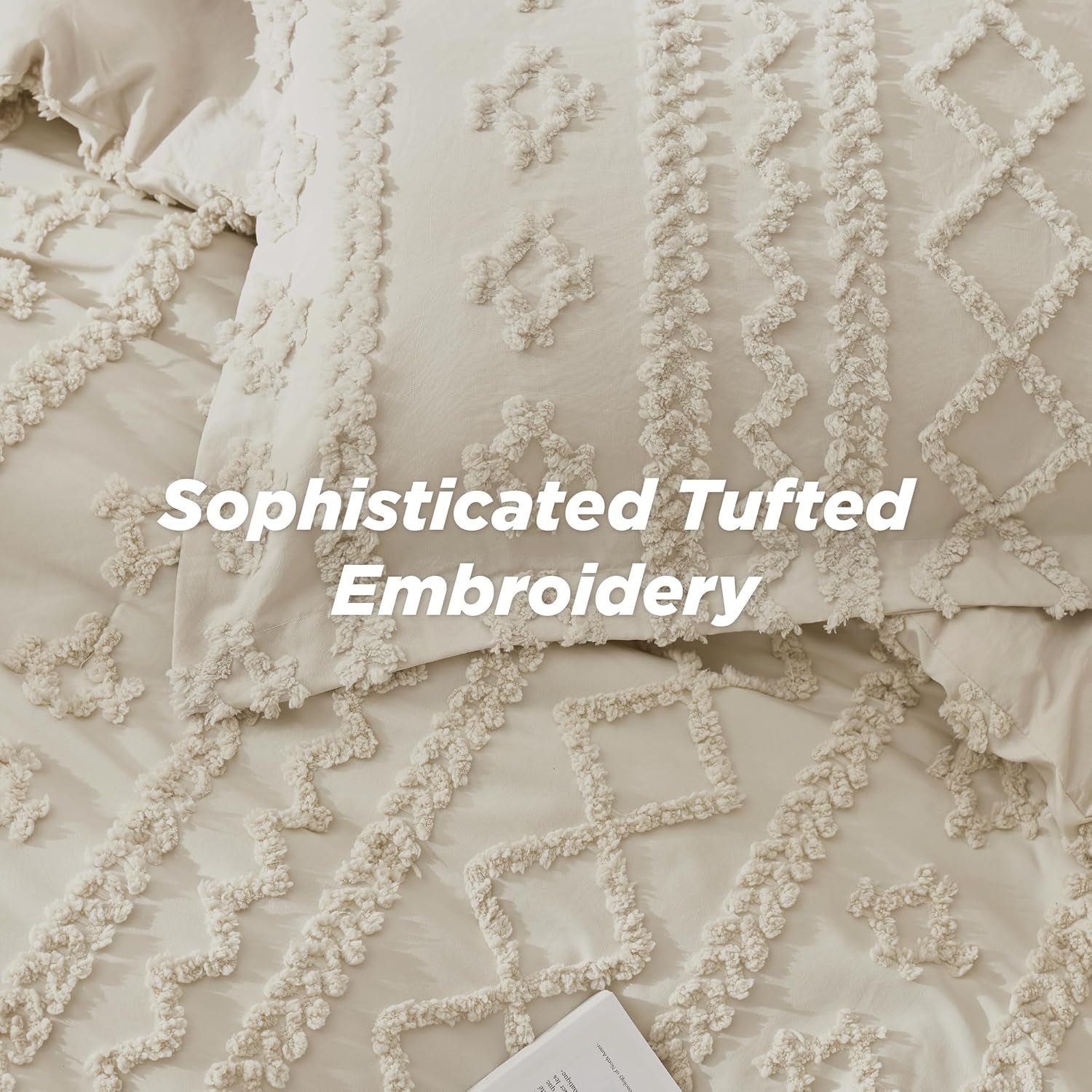 Tufted Boho Comforter Set Queen Size - Beige Boho Bed Set, Gentlesoft™ 3 Pieces Farmhouse Shabby Chic Embroidery Bedding, Gifts for Woman, Soft Jacquard Queen Comforter for All Seasons