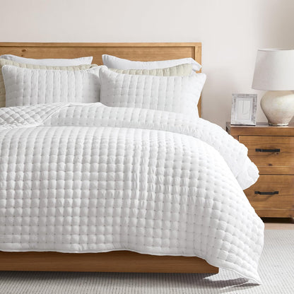 White King Size Quilt Bedding Sets with Pillow Shams, Lightweight Soft Bedspread Coverlet, Quilted Blanket Thin Comforter Bed Cover, All Season Summer Spring, 3 Pieces, 104X90 Inches