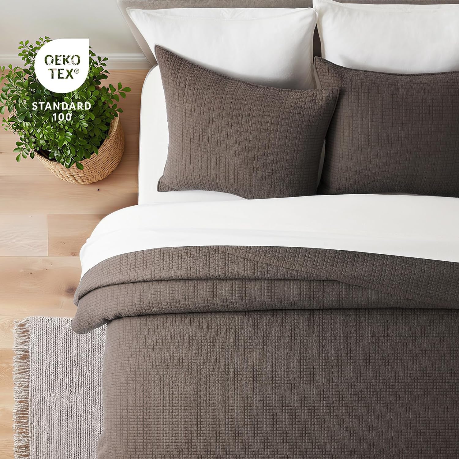 100% Cotton Quilt King Size, Pre-Washed Modern Grid Stitch Lightweight Bedspread Coverlet for All Season, Oversized 3-Piece Bedding Set with 2 Pillow Shams, Dark Brown