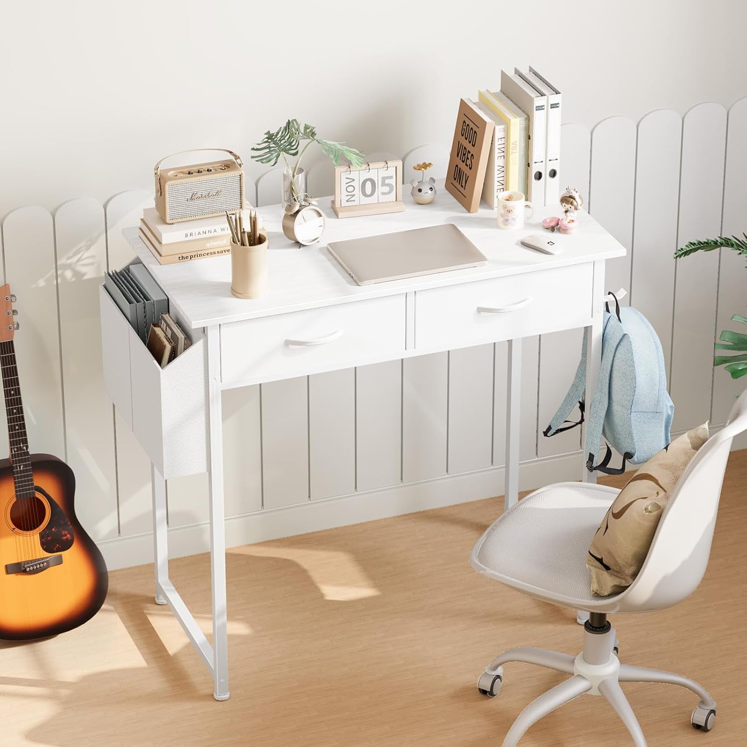 32 Inch Small Desk with Drawers, Home Office Computer Desk with Storage Bag and Headphone Hook, Study Writing Table with Adjustable Feet for Bedroom, White