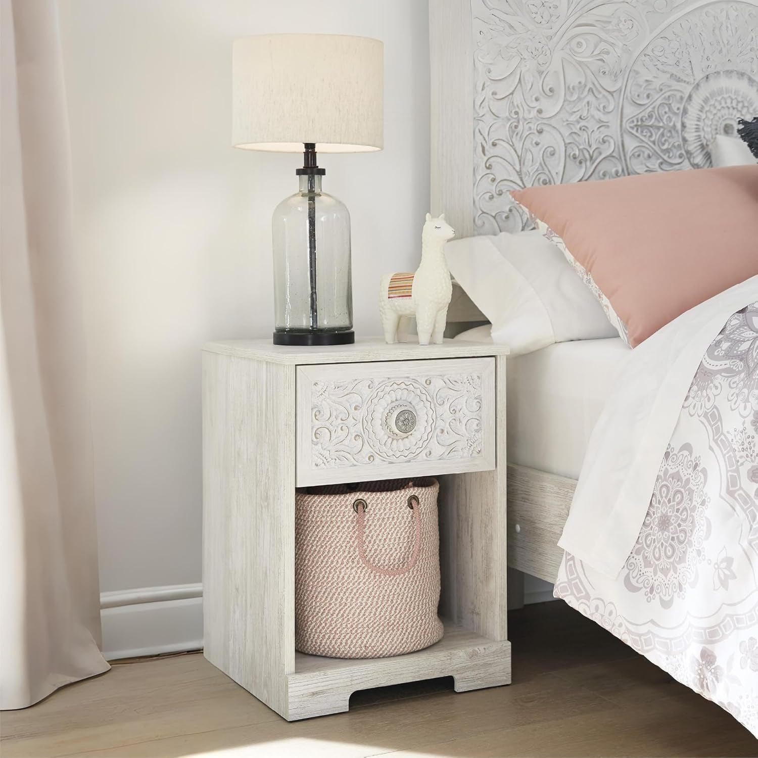 Paxberry Bohemian 1 Drawer Nightstand with Open Cubby, 22.09" Tall, White