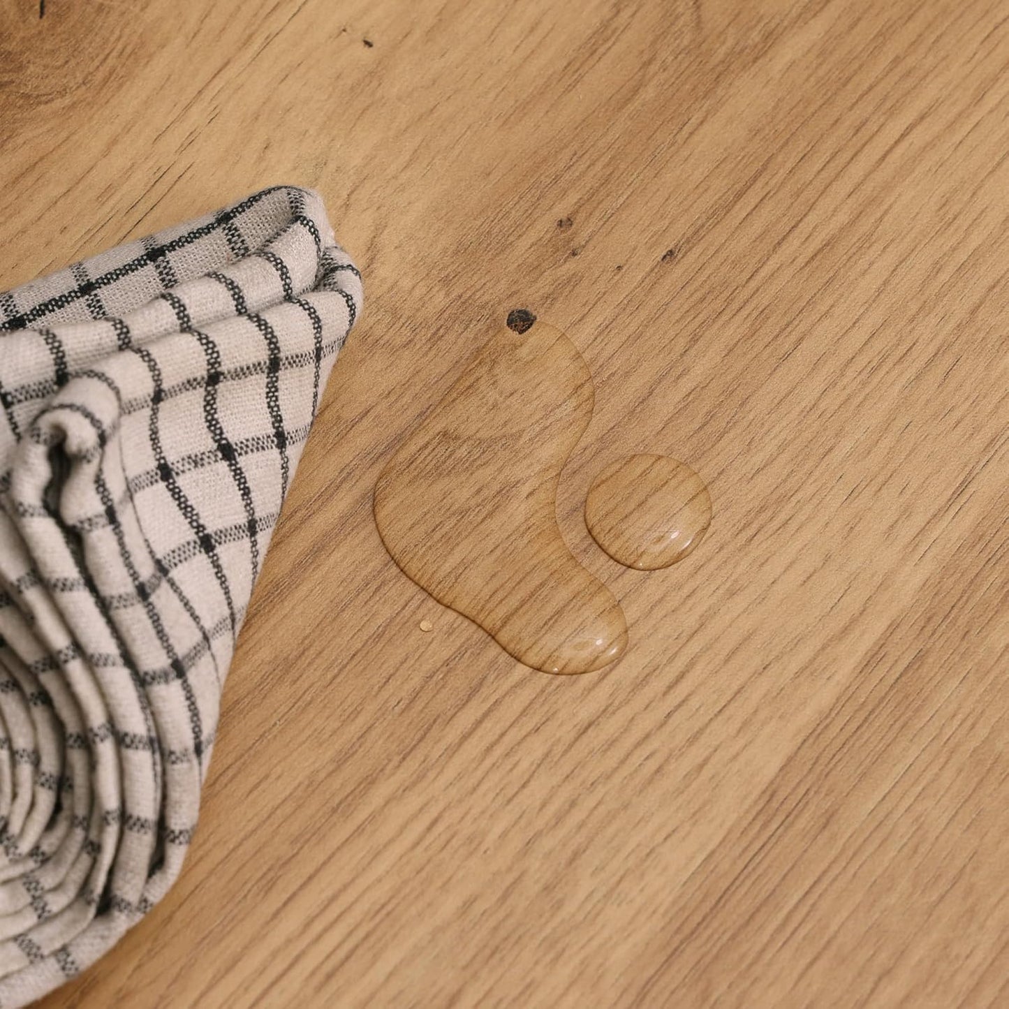 Square Farmhouse Coffee Table with Storage for Living Room, 30X30 Inch Wooden Dining Center Table with Gas Spring Flip-Top for Large Hidden Storage, Metal Wrapped Table Corners,Oak