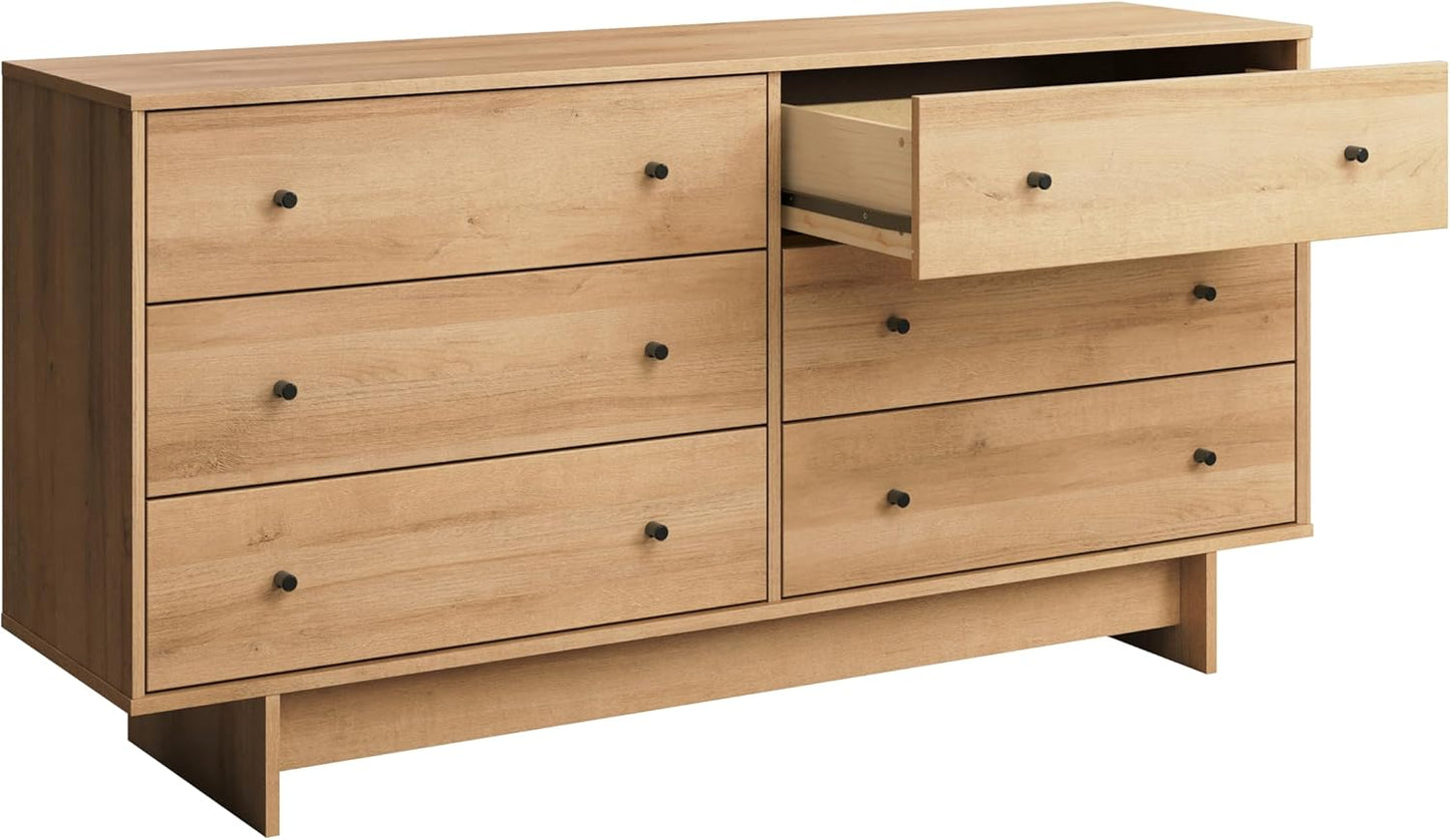 Finnley 6-Drawer Dresser in Natural Oak, Dresser for Bedroom, Extra-Wide Chest of Drawers with Storage, Modern Clothing Organizer for Home, Bedroom, Living Room, 16" D X 61" W X 31" H