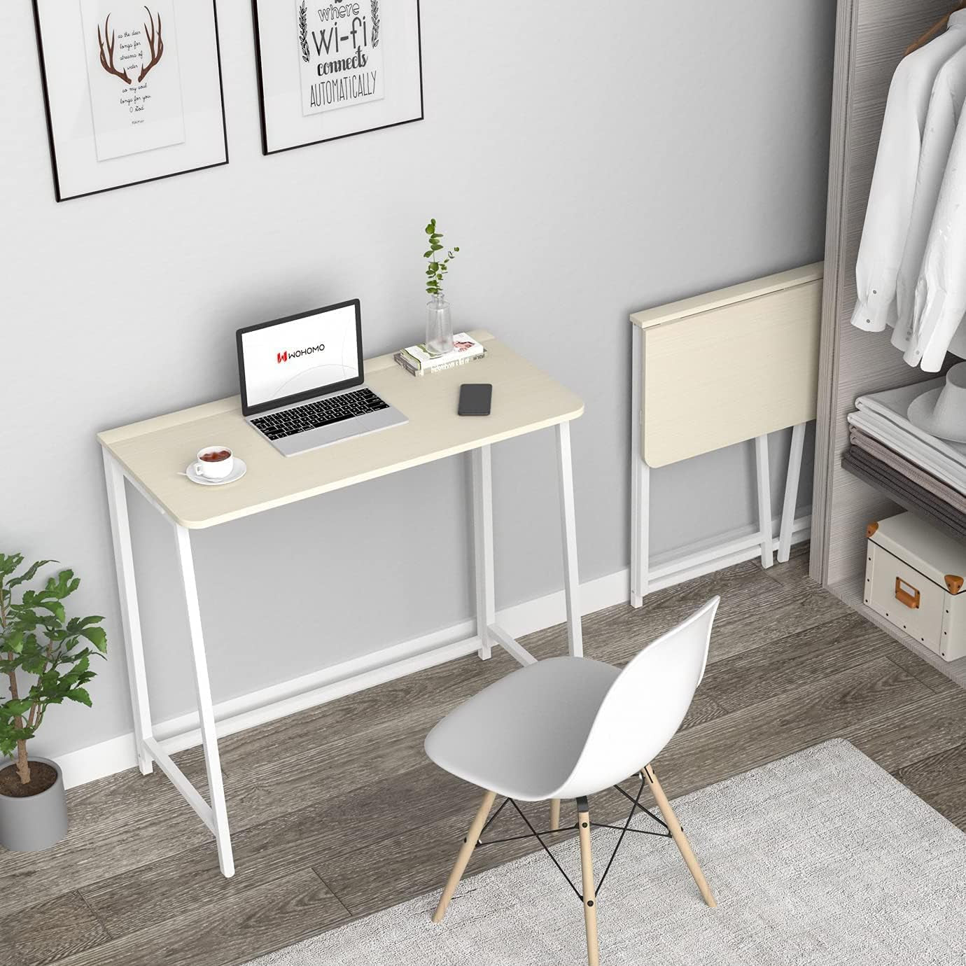 Folding Desk, Small Foldable Desk 31.5" for Small Spaces, Space Saving Computer Table Writing Workstation for Home Office, Easy Assembly, Oak