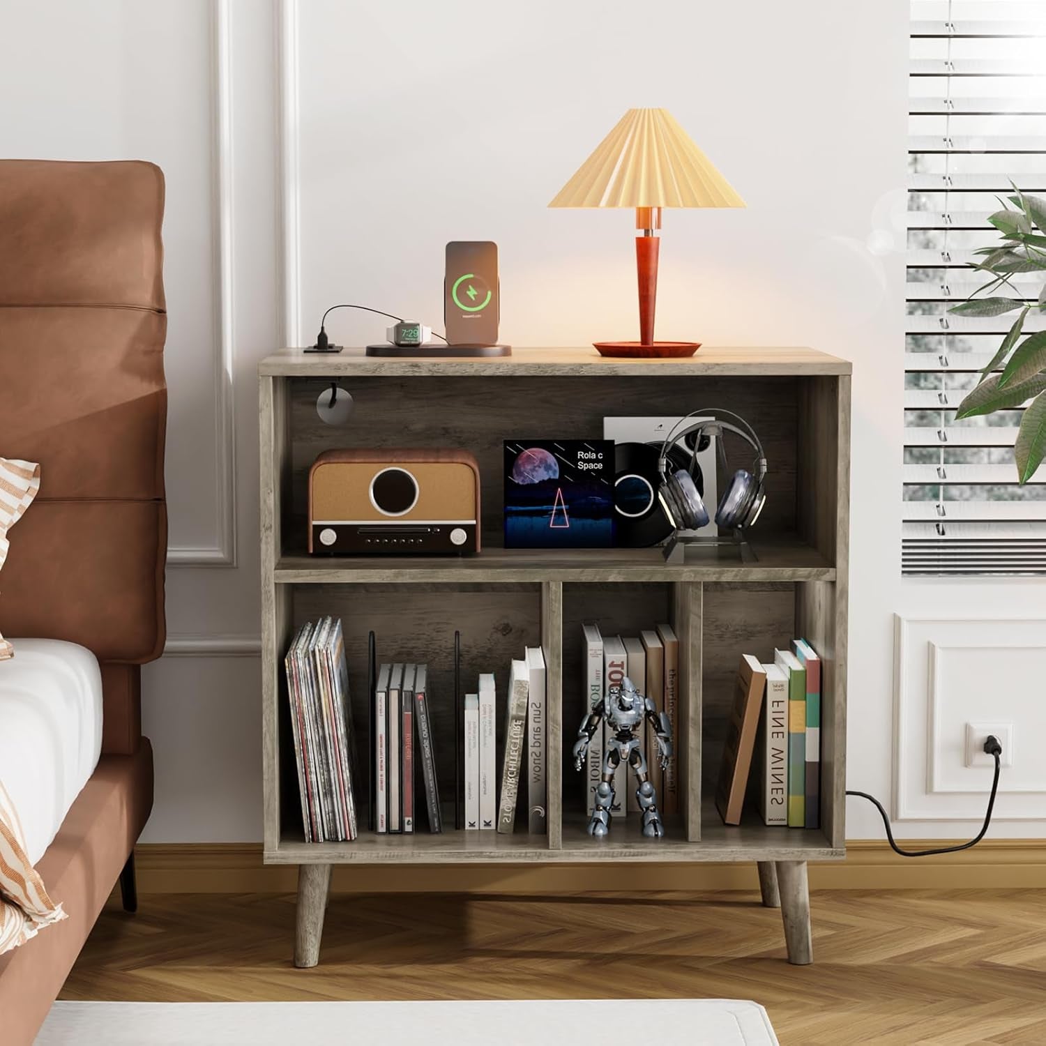 Record Player Stand with Open Vinyl Storage, Mid-Century Album Storage Table with LED Light up to 300 Albums, Vinyl Record Player Shelf with Power Outlet for Living Room, Grey Oak