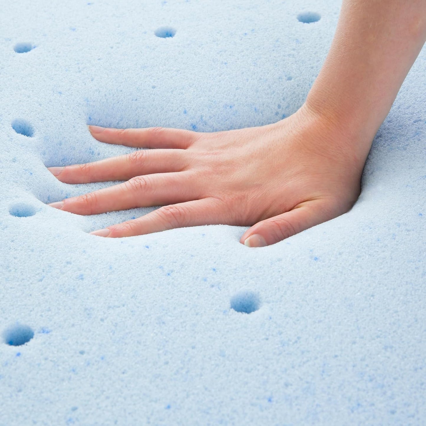 4 Inch Gel Memory Foam Mattress Topper-Ventilated Design-Ultra Plush-Queen