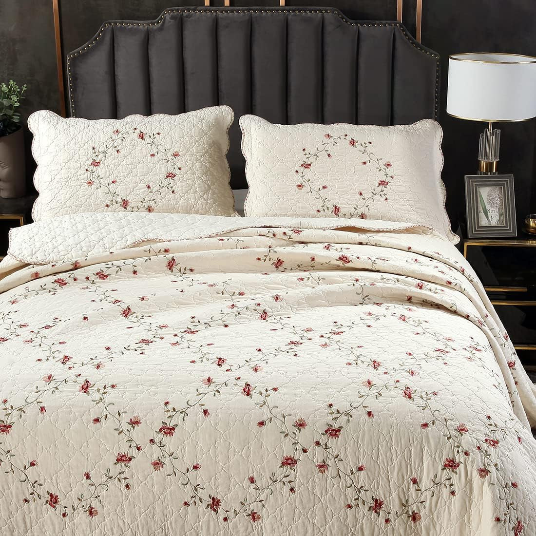 2-Piece Elegant Floral Embroidered Pillow Shams King Size 100% Cotton Quilted Decorative Pillow Shams Set (Cream,20"X36")