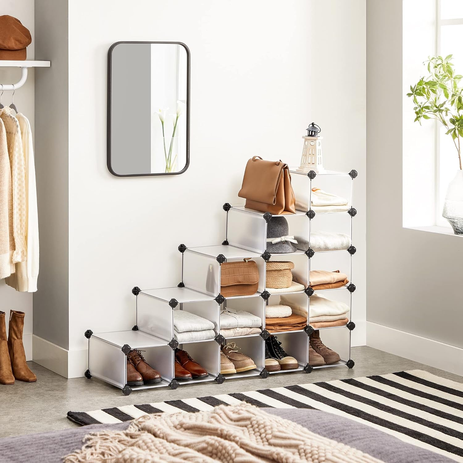 Shoe Rack with 16 Cubes, Interlocking Plastic Shoe Organizer, DIY Storage Cabinet for Closet Entryway Bedroom Garage, Space Saving Design, 12 X 35.1 X 27.2 Inches, Transparent ULPC445W02