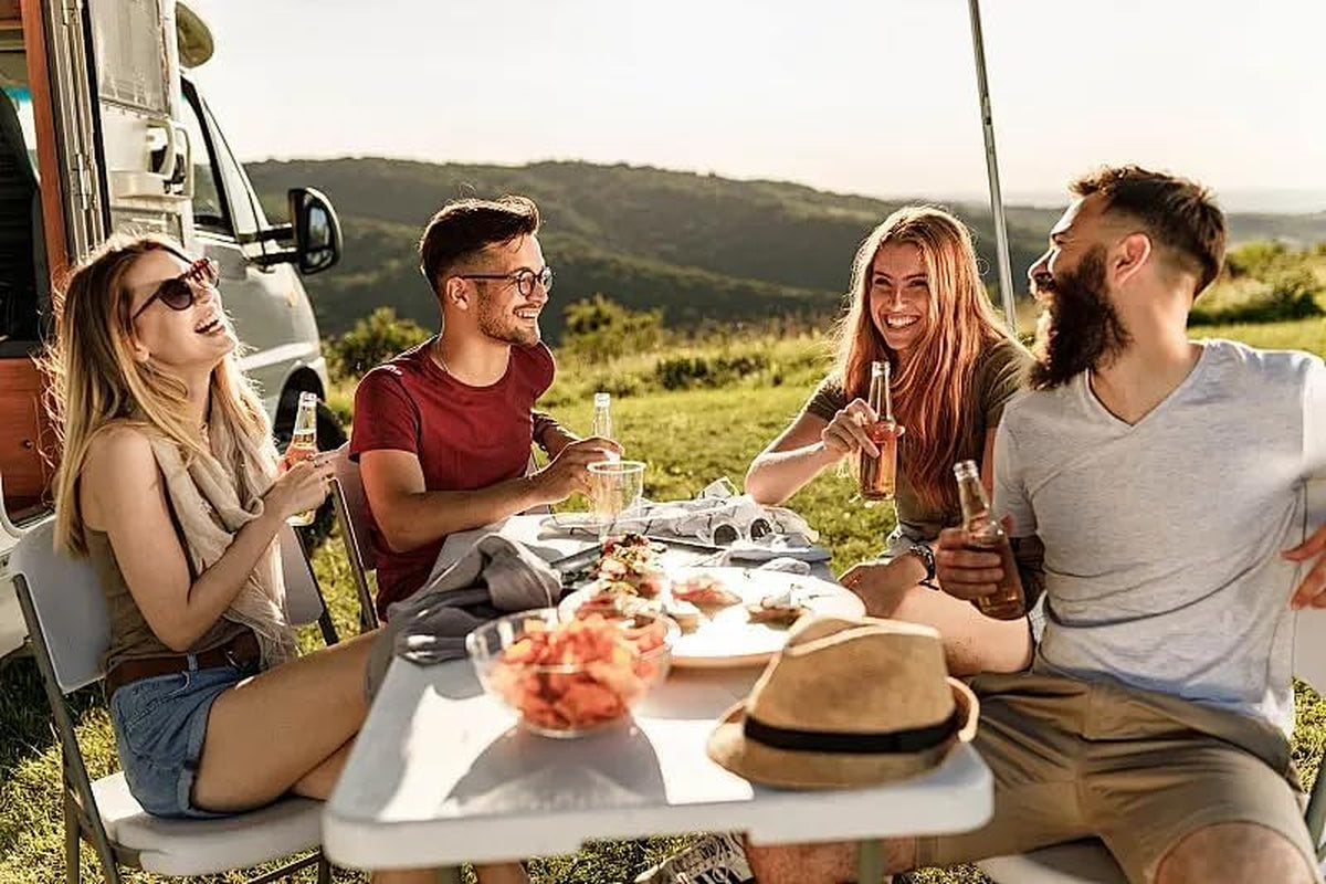 6 Foot Folding Table 6Ft Foldable Portable Plastic Tables for Party, Fold-In-Half Heavy Duty Table, 6’ Utility Dining Card Long Table, Indoor Outdoor Fold up for Picnic, Camping, White, Large