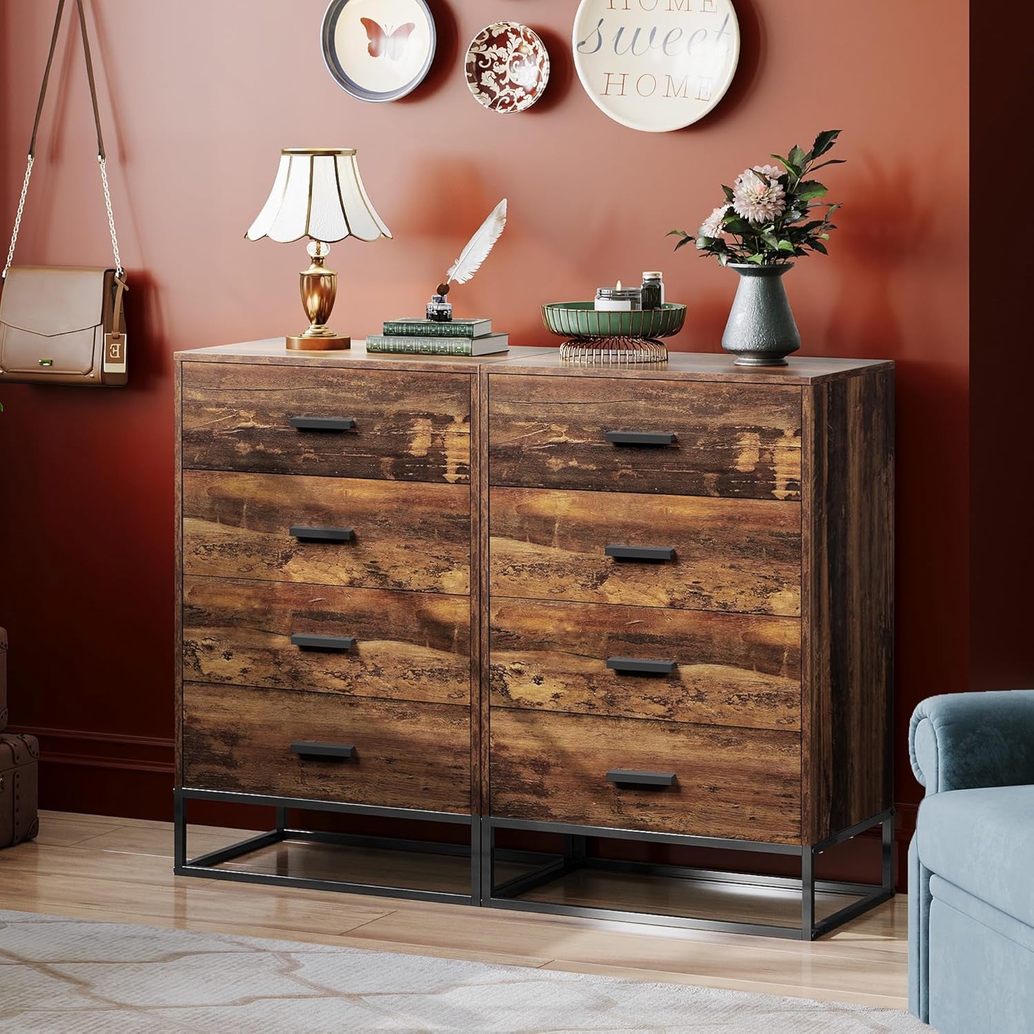 Wood Dresser for Bedroom with 4 Drawers, Tall Dresser with Sturdy Metal Frame, Wooden Chest of Drawers for Hallway, Living Room, Closet, Brown Oak