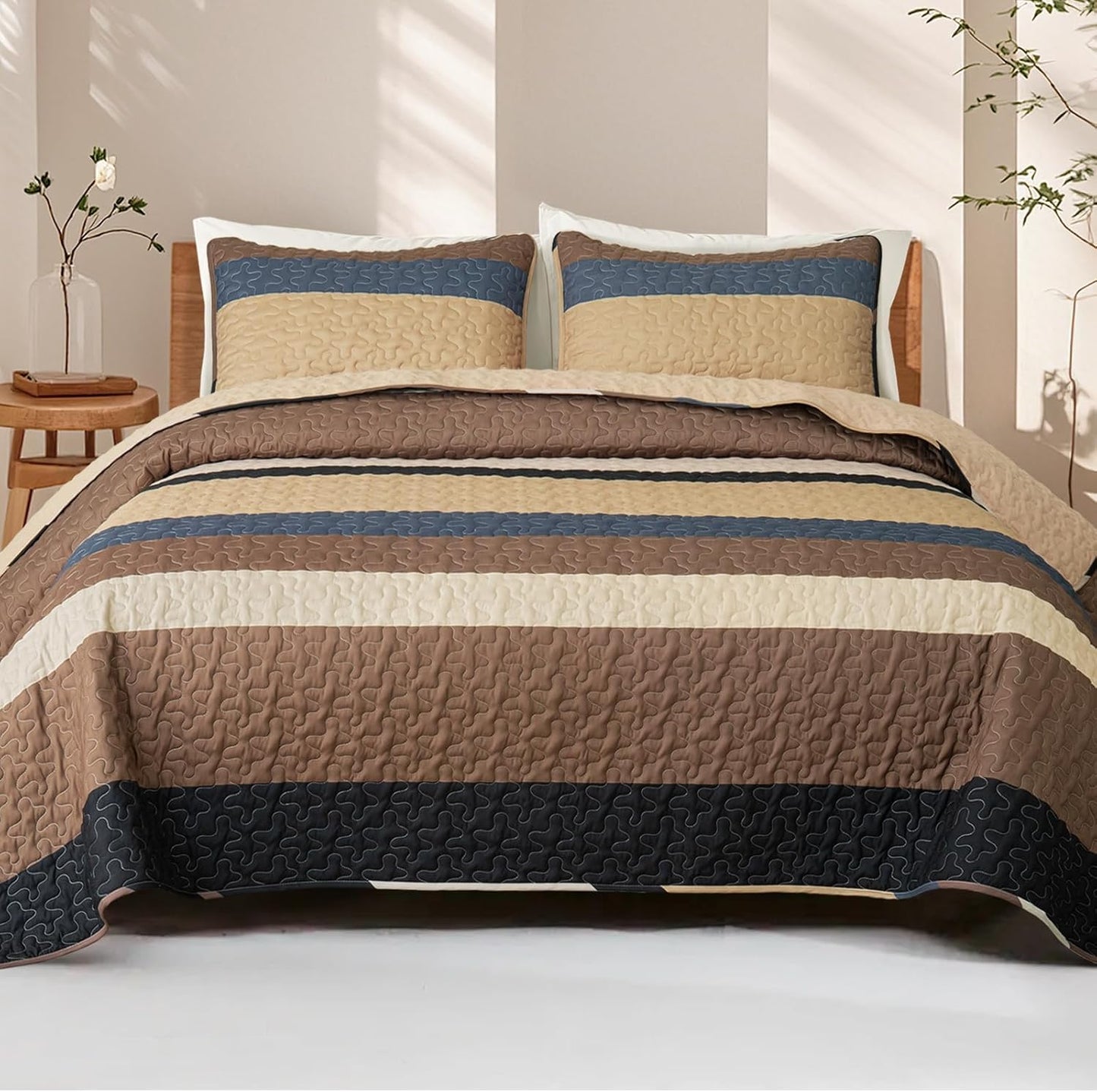 King Size Quilt Set - Reversible Camel Quilt King Size with 2 Pillow Shams, Lightweight Boho Striped Oversized Bedspreads Coverlet Bedding Set for All Seasons
