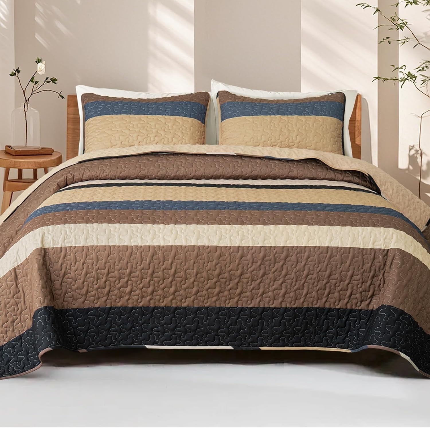 King Size Quilt Set - Reversible Camel Quilt King Size with 2 Pillow Shams, Lightweight Boho Striped Oversized Bedspreads Coverlet Bedding Set for All Seasons