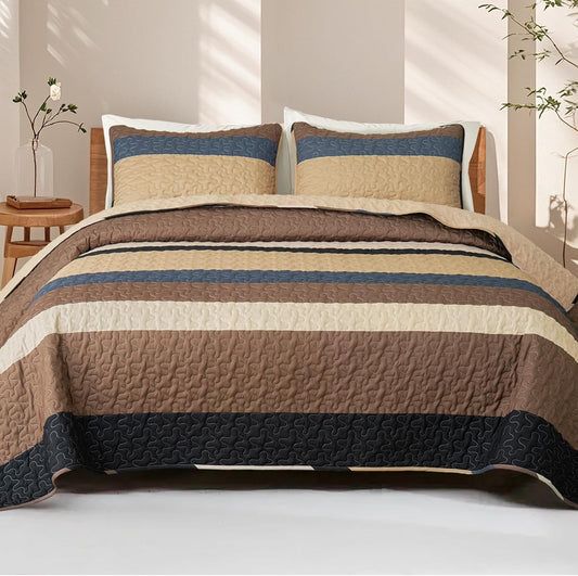 King Size Quilt Set - Reversible Camel Quilt King Size with 2 Pillow Shams, Lightweight Boho Striped Oversized Bedspreads Coverlet Bedding Set for All Seasons