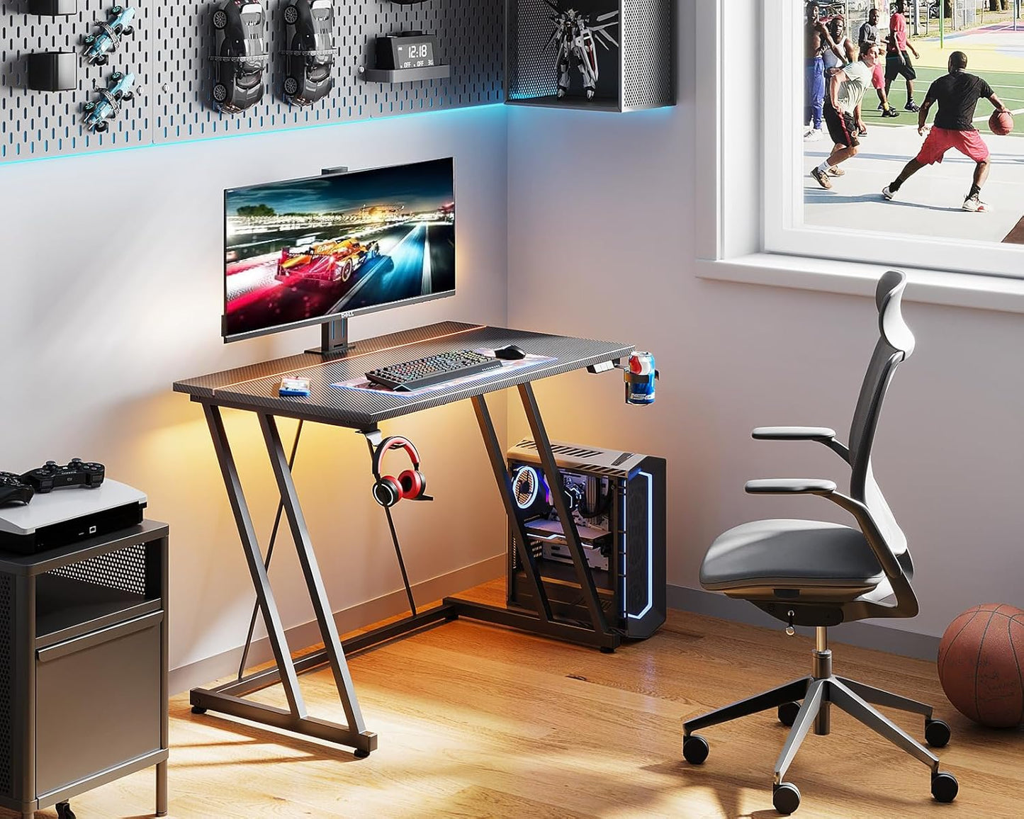 32 Inch Small Gaming Desk with LED Light, Computer Desk for Small Space, Gaming Table with Carbon Fiber Texture, Kids PC Desk Gift for Boys Men, Black