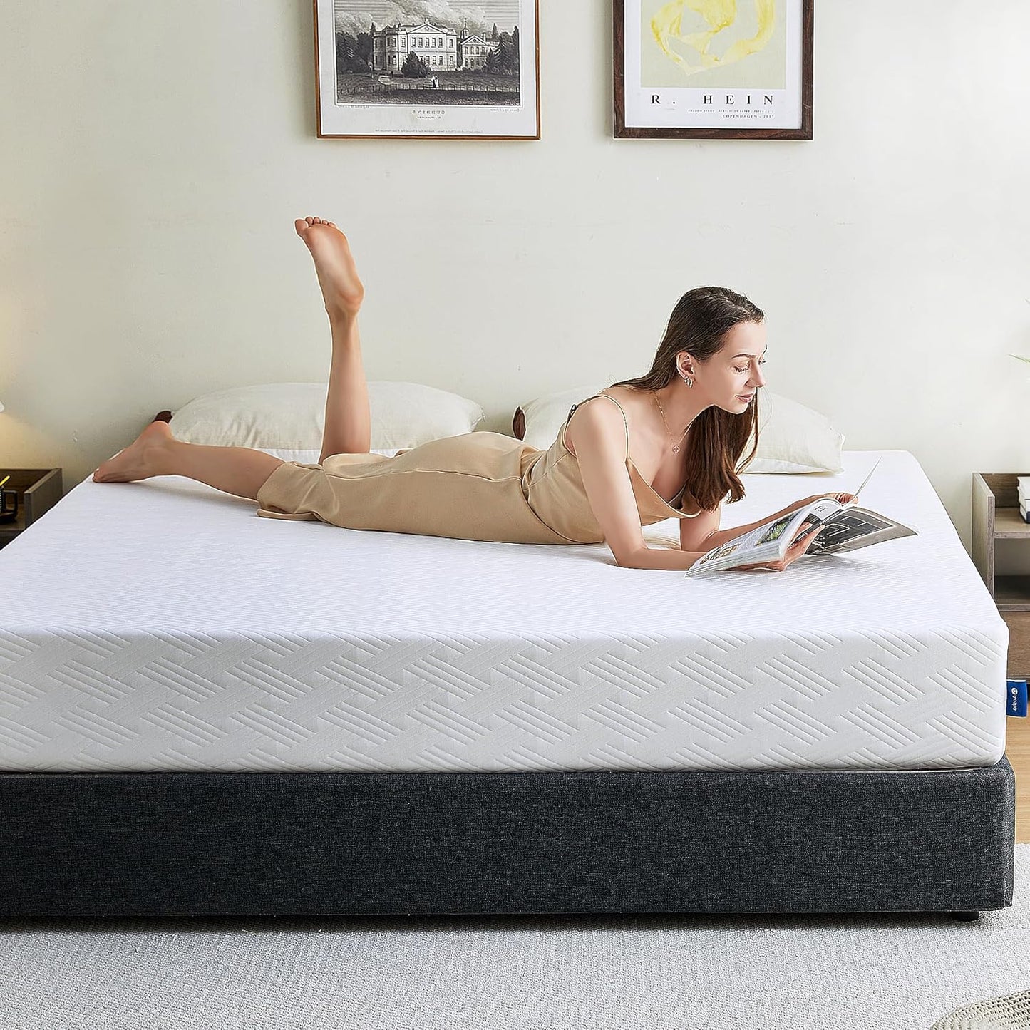 Full Size Mattress, 8 Inch Memory Foam Mattress Medium Firm Mattresses for Cool Sleep Relieving Pressure Relief Certipur-Us Certified Mattress for Kid Adult in a Box
