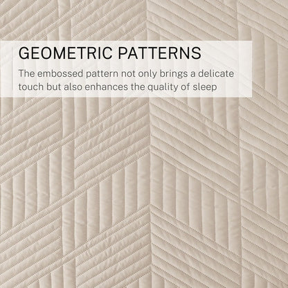 Ultrasonic King Quilt Bedding Set, Lightweight Brich Beige Bedspreads Soft Modern Geometric Coverlet Set for All Seasons (1 Quilt and 2 Pillow Shams)