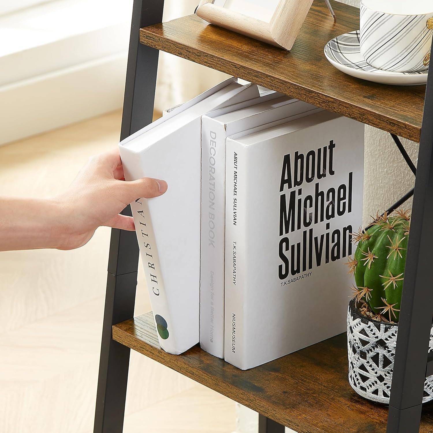 3-Tier Bathroom Ladder Shelf, Standing Tower Shelf Bookcase Freestanding Tower for Living Room Home and Office