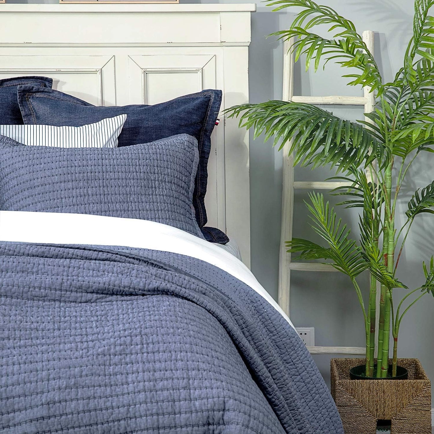 Cotton Yarn Dyed Chambray Collection Cotton Fill Channel Stitch Washed King Pillow Sham Blue Color, 20’’ X 36’’+1.75’’ Flange (1Piece)