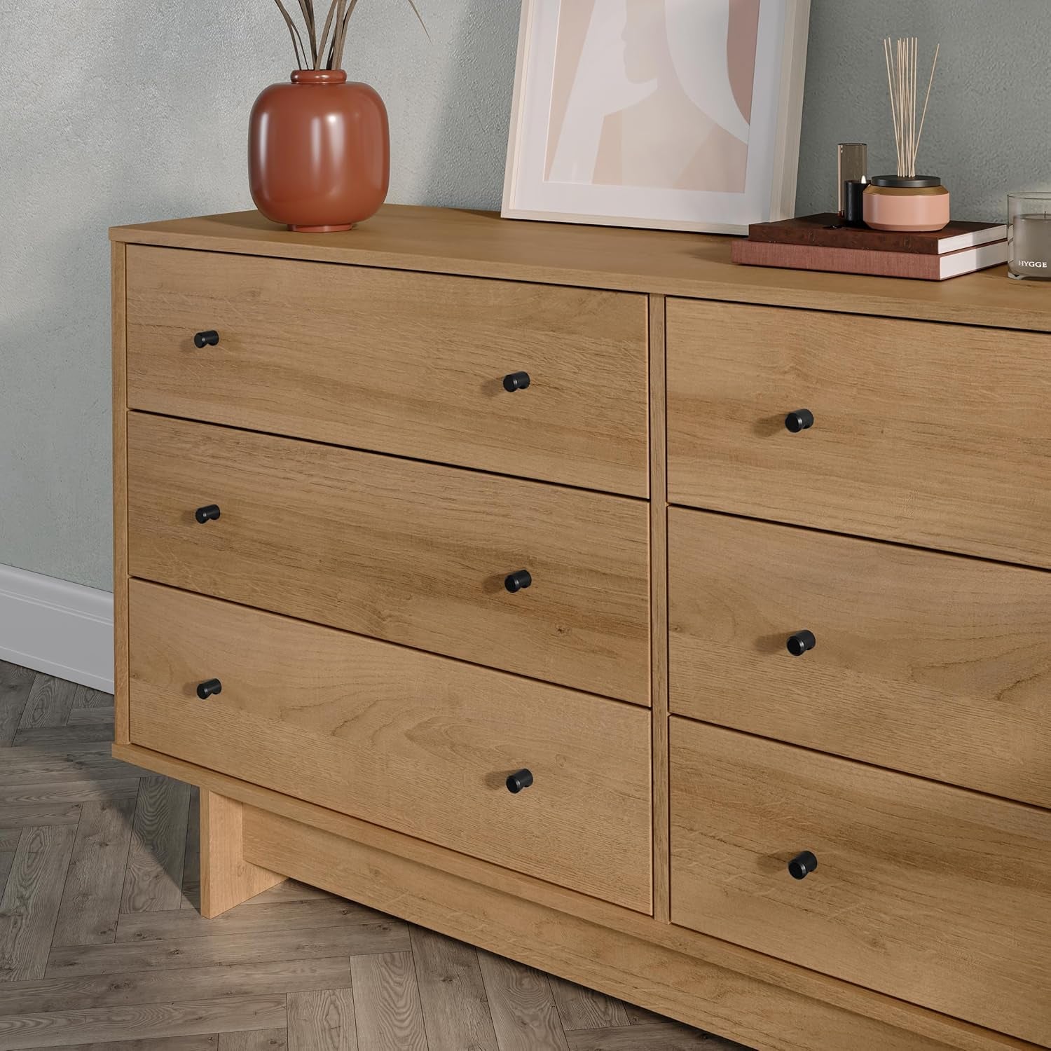 Finnley 6-Drawer Dresser in Natural Oak, Dresser for Bedroom, Extra-Wide Chest of Drawers with Storage, Modern Clothing Organizer for Home, Bedroom, Living Room, 16" D X 61" W X 31" H