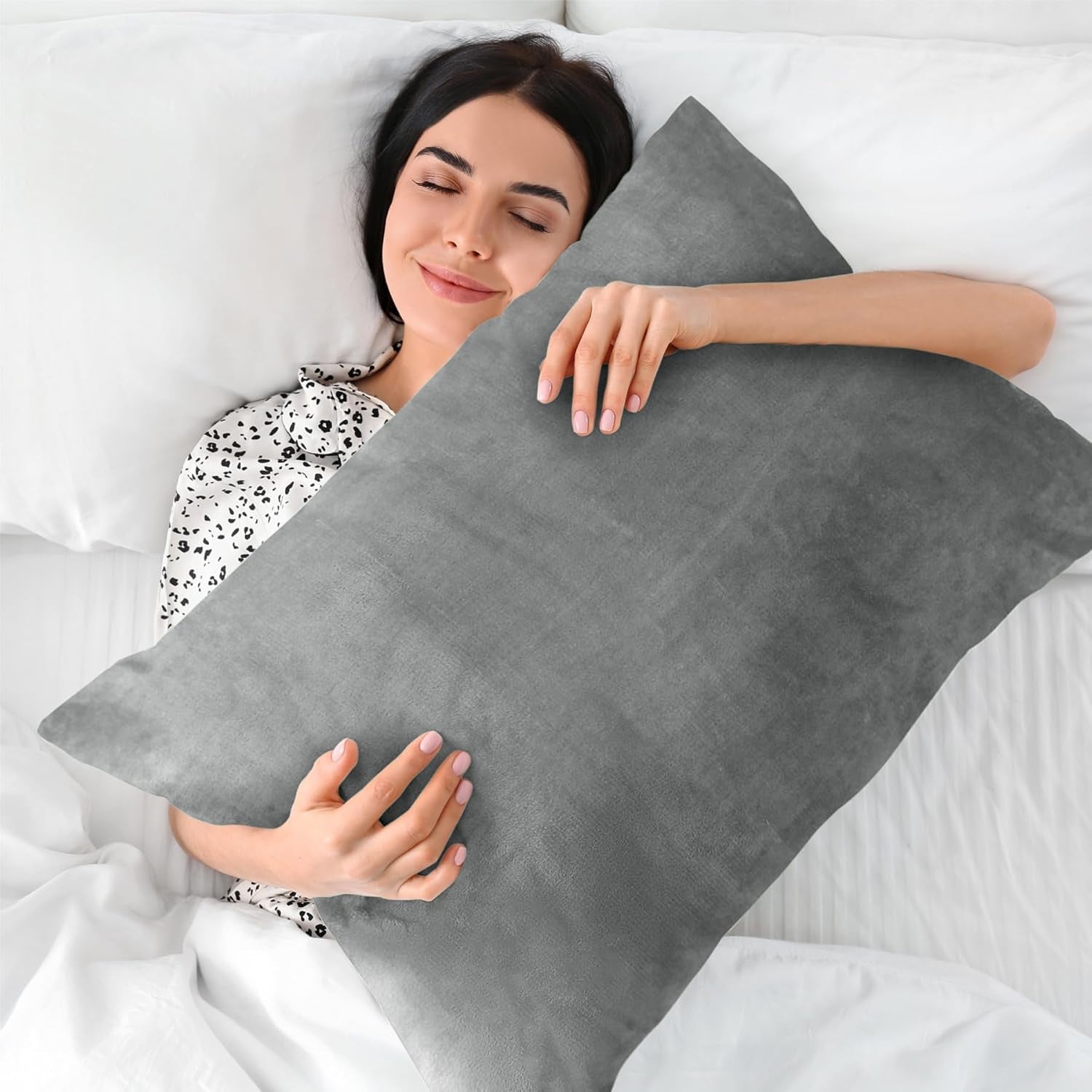 Flannel King Size Pillow Cases Set of 2, Super Soft Fleece Pillowcases with Zipper for Bedroom, Sofa, Couch,Luxury Cozy Fuzzy Velvet Pillow Shams for All Seasons(20X36 Inches,Gray)