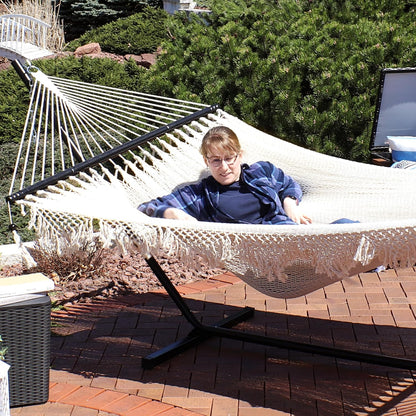 Sunnydaze Woven Double Hammock for outside with Crocheted Edges and Spreader Bars - 600-Pound Weight Capacity Outdoor Hammock for Trees