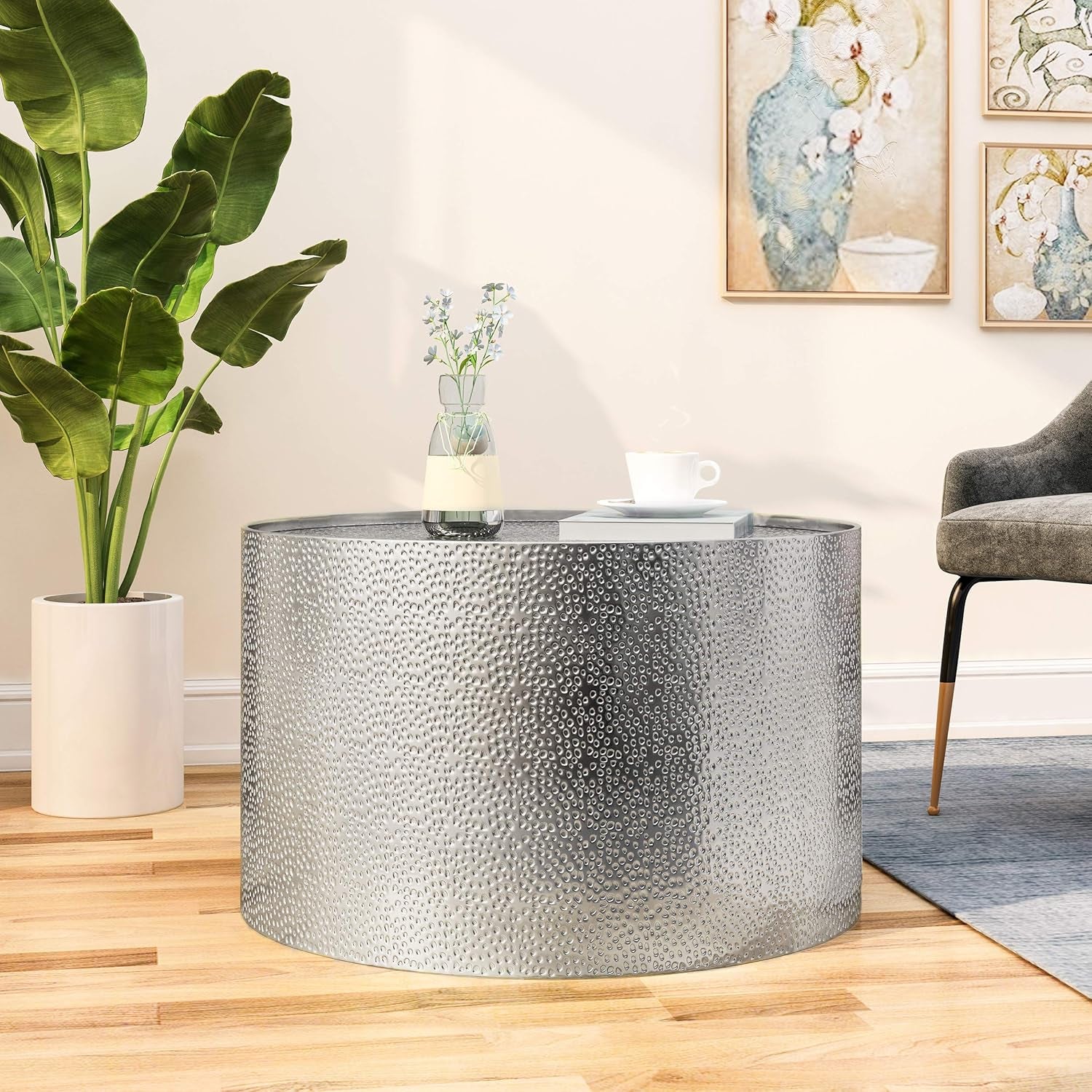 Rache Modern round Coffee Table with Hammered Iron, Silver, 26. 00” L X 26. 00” W X 17. 25” H