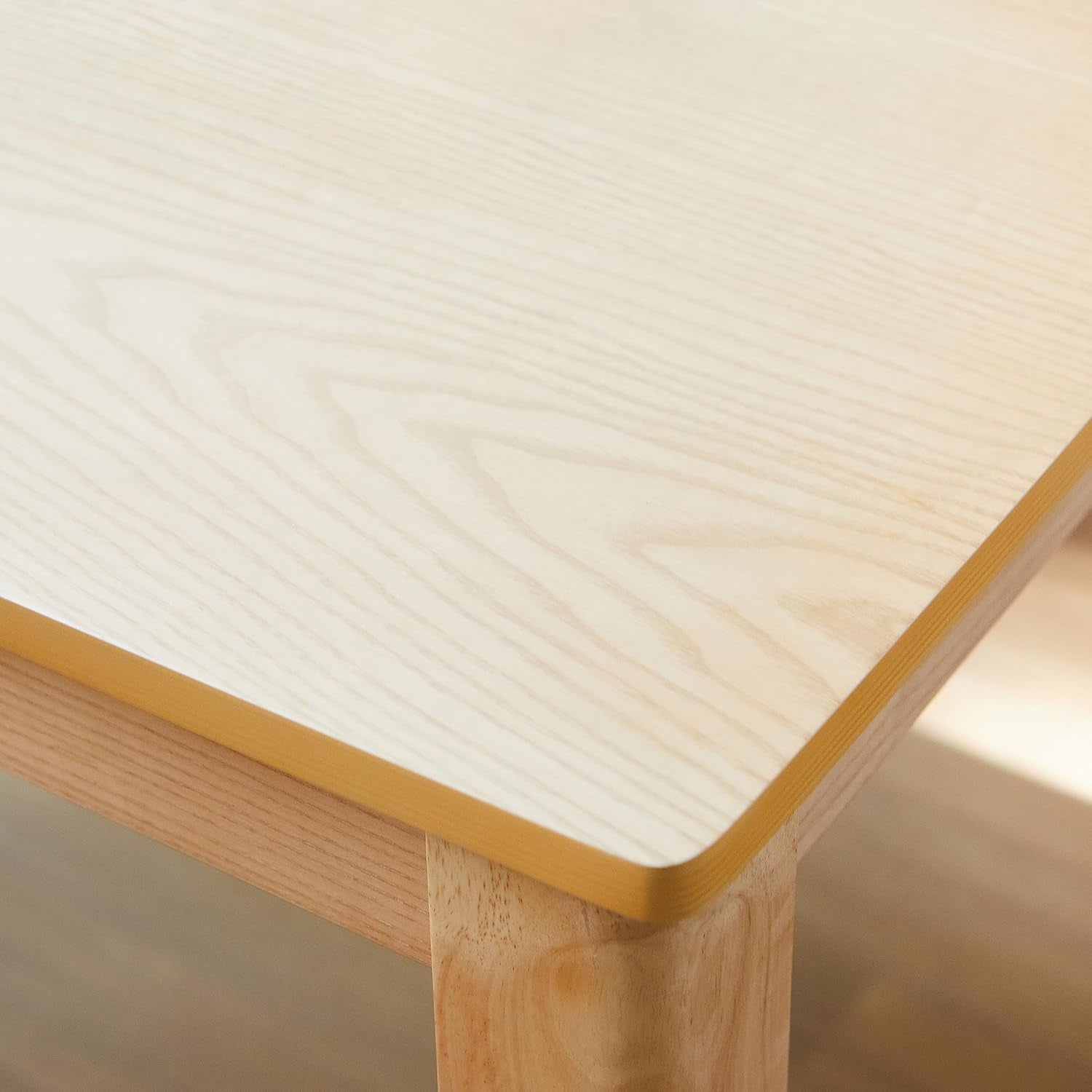 Cabin 33.5" Wooden Dining Table/Small Rectangular Modern Farmhouse Solid Wood Kitchen Table Desk (Natural)