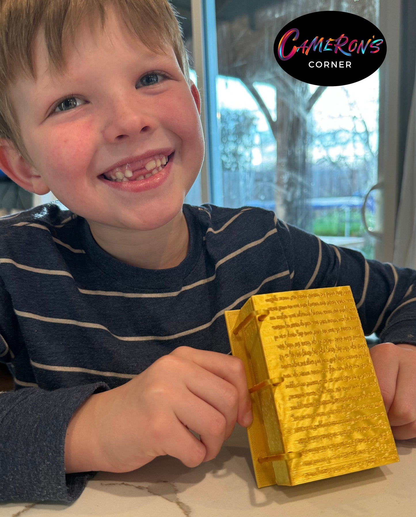 Book of Mormon Golden Plates Model, 3D Printed, Small or Large, 3Rd Nephi 11 in Hebrew, Storage Compartment, Made to Order by 6 Year Old